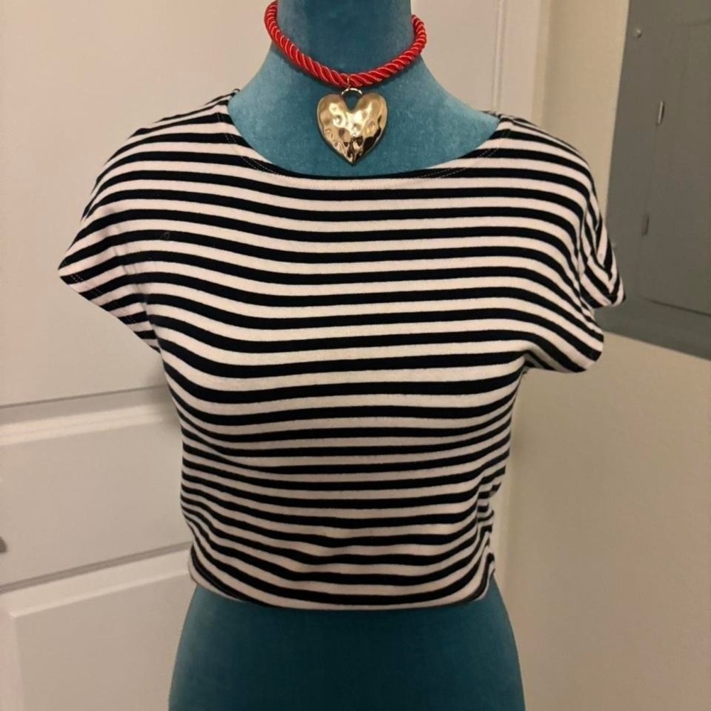 Black and white striped cropped top